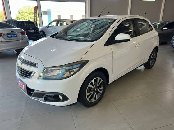 CHEVROLET ONIX 1.4 MPFI LTZ 8V FLEX 4P AUTOMÁTICO